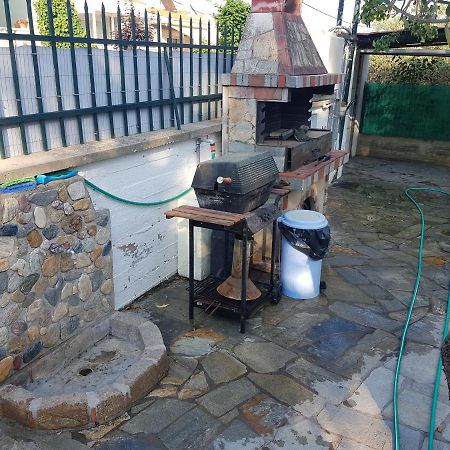 Pensjonat Nautilus Nea Iraklitsa Zewnętrze zdjęcie